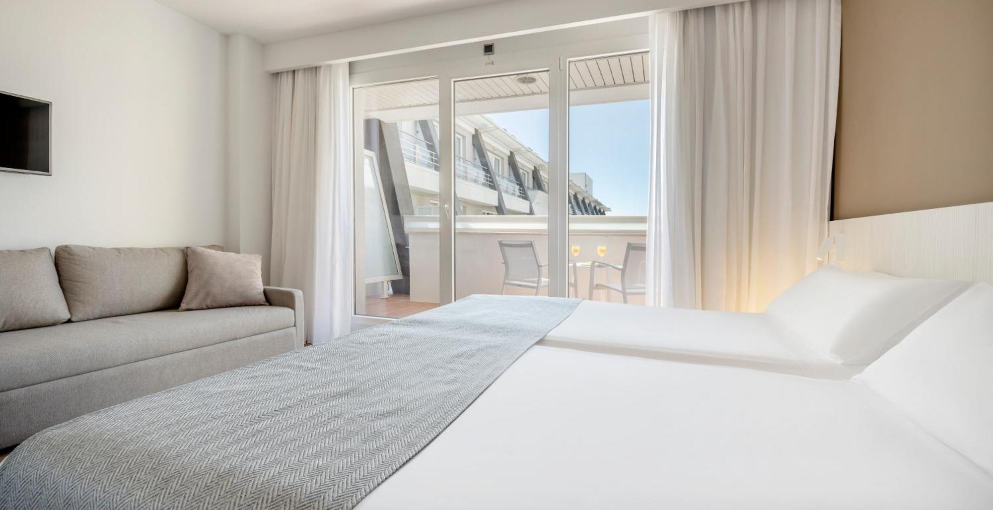Ilunion Islantilla Rom bilde